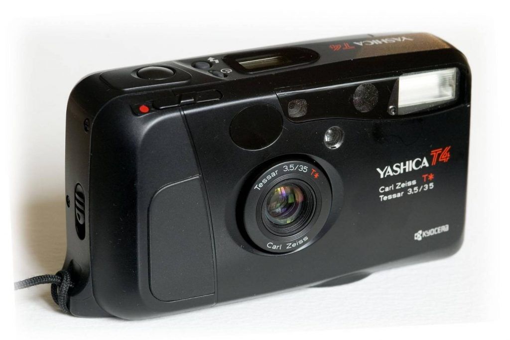 Kyocera Yashica T AF Carl Zeiss Tessar store T* Point & Shoot Film Camera Tested